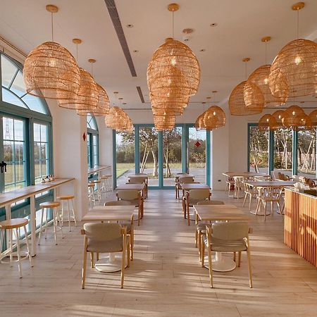 Little Greece Hotel Нануан Екстериор снимка