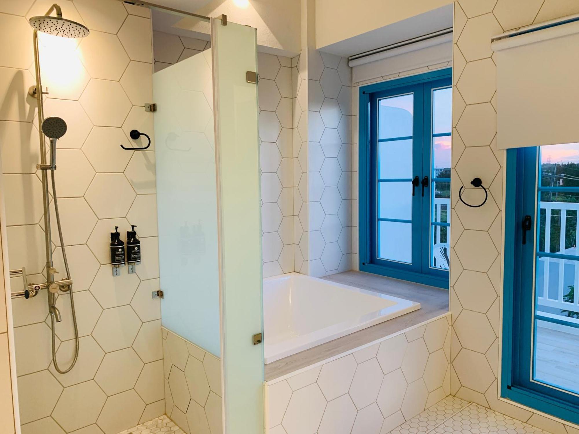 Little Greece Hotel Нануан Екстериор снимка